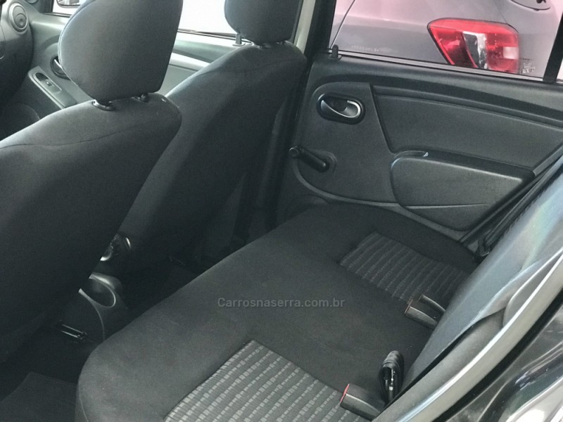 SANDERO 1.6 EXPRESSION 8V FLEX 4P MANUAL - 2014 - PASSO FUNDO