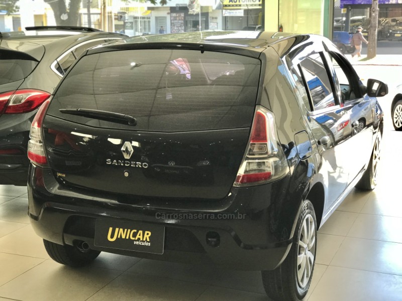 SANDERO 1.6 EXPRESSION 8V FLEX 4P MANUAL - 2014 - PASSO FUNDO