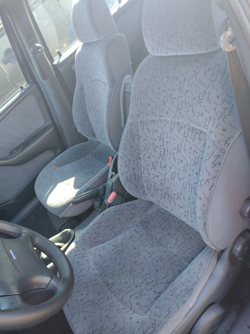 MAREA 2.4 MPI ELX WEEKEND 20V GASOLINA 4P MANUAL - 2002 - SAPIRANGA