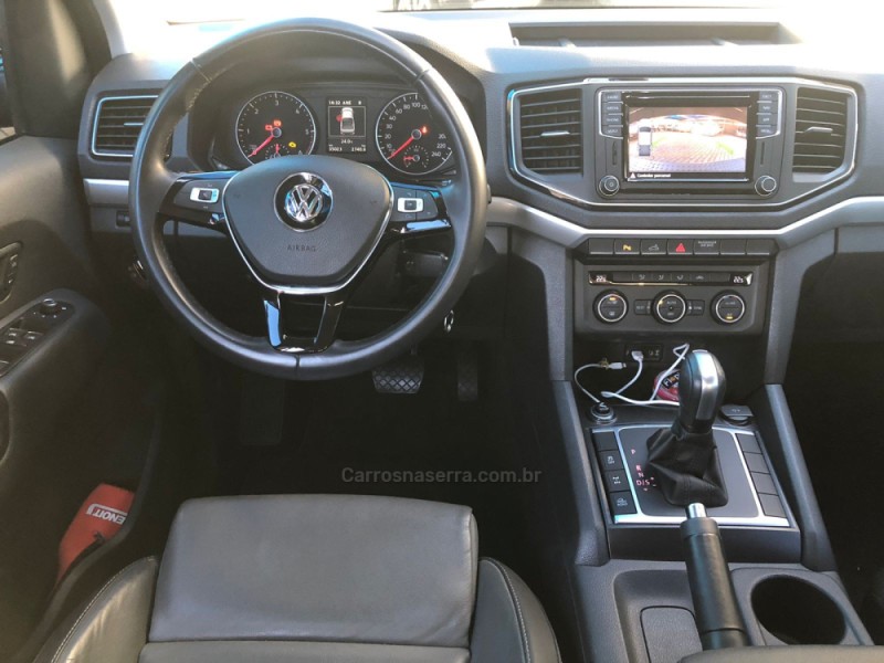 AMAROK 3.0 V6 TDI HIGHLINE CD DIESEL 4MOTION AUTOMÁTICO - 2020 - FELIZ
