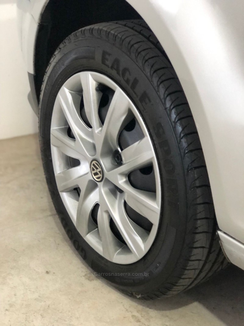 FOX 1.0 ITREND 8V FLEX 4P MANUAL - 2009 - NOVO HAMBURGO
