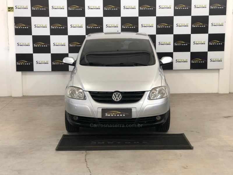 FOX 1.0 ITREND 8V FLEX 4P MANUAL - 2009 - NOVO HAMBURGO