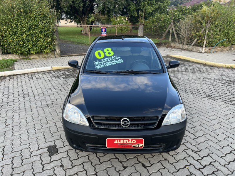 MONTANA 1.4 MPFI CONQUEST CS 8V FLEX 2P MANUAL