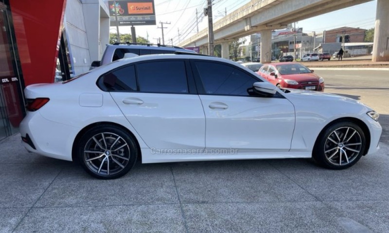 320I 2.0 16V TURBO ACTIVE FLEX 4P AUTOMÁTICO - 2022 - NOVO HAMBURGO
