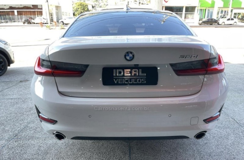 320I 2.0 16V TURBO ACTIVE FLEX 4P AUTOMÁTICO - 2022 - NOVO HAMBURGO