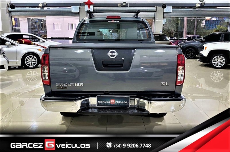 FRONTIER 2.5 SL 4X4 CD TURBO ELETRONIC DIESEL 4P AUTOMÁTICO - 2014 - BENTO GONçALVES