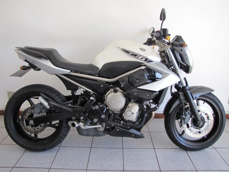 XJ6 N  - 2010 - FARROUPILHA
