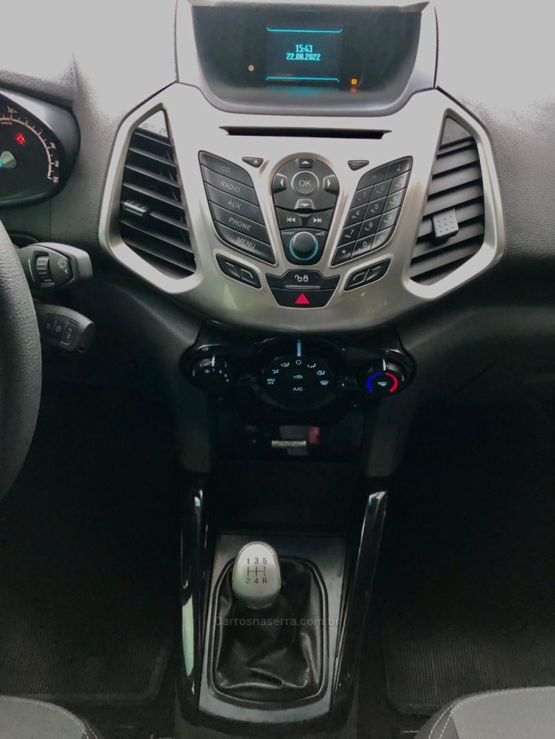 ECOSPORT 1.5 TIVCT FLEX FREESTYLE MANUAL  - 2014 - TRêS COROAS