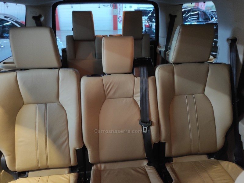 DISCOVERY 4 3.0 SE 4X4 V6 24V TURBO DIESEL 4P AUTOMÁTICO - 2011 - CAXIAS DO SUL