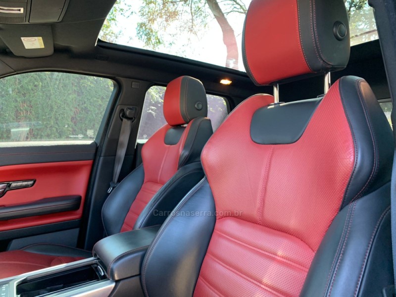 RANGE ROVER EVOQUE 2.0 HSE DYNAMIC 4WD 16V GASOLINA 4P AUTOMÁTICO - 2017 - FARROUPILHA