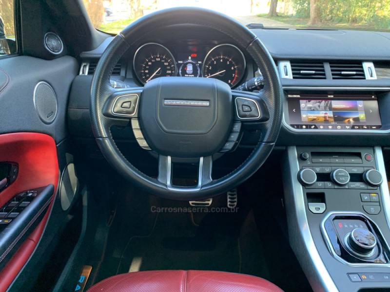 RANGE ROVER EVOQUE 2.0 HSE DYNAMIC 4WD 16V GASOLINA 4P AUTOMÁTICO - 2017 - FARROUPILHA