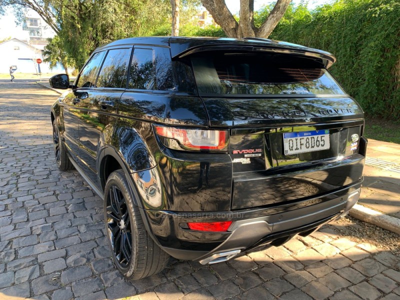 RANGE ROVER EVOQUE 2.0 HSE DYNAMIC 4WD 16V GASOLINA 4P AUTOMÁTICO - 2017 - FARROUPILHA
