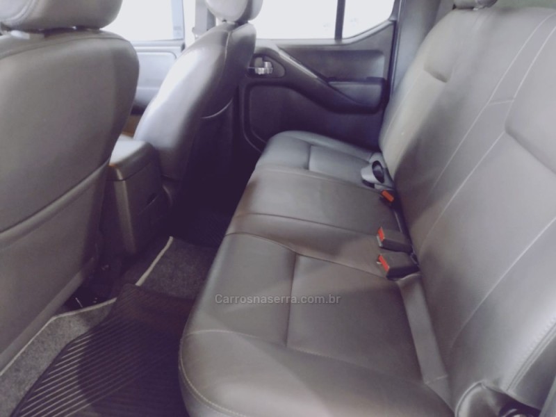 FRONTIER 2.5 SL 4X4 CD TURBO ELETRONIC DIESEL 4P AUTOMÁTICO - 2016 - SãO SEBASTIãO DO CAí