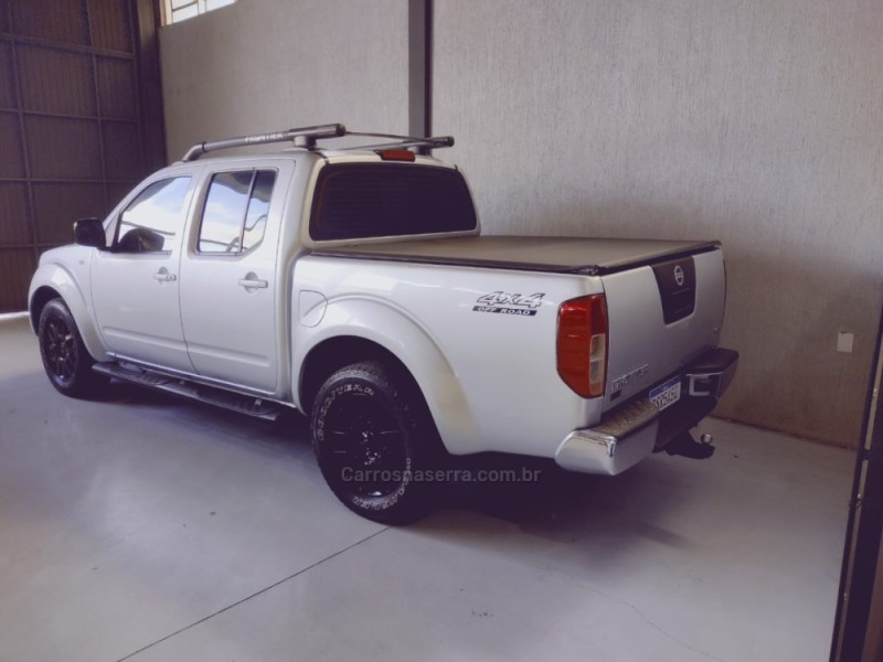 FRONTIER 2.5 SL 4X4 CD TURBO ELETRONIC DIESEL 4P AUTOMÁTICO - 2016 - SãO SEBASTIãO DO CAí