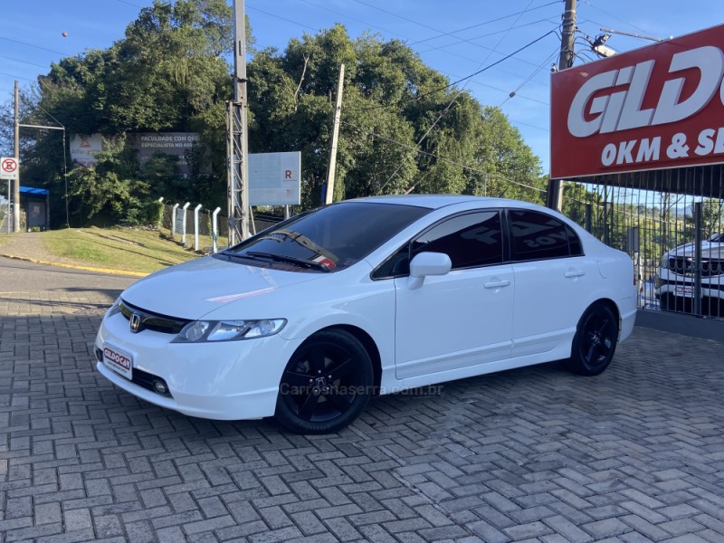 CIVIC 1.8 LXS 16V FLEX 4P AUTOMÁTICO