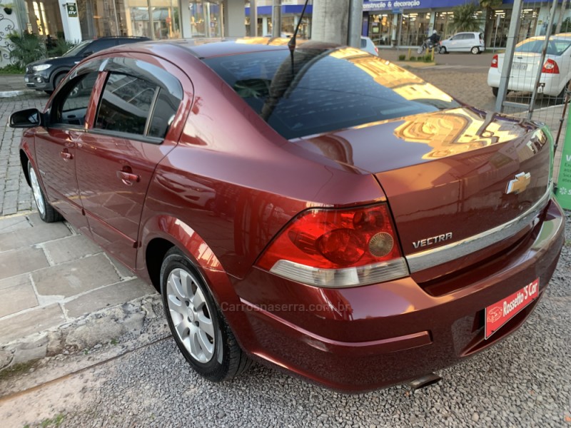 VECTRA 2.0 MPFI EXPRESSION 8V FLEX 4P MANUAL - 2011 - FARROUPILHA