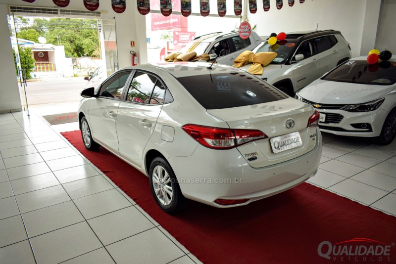 YARIS 1.5 XL SEDAN 16V FLEX 4P AUTOMÁTICO - 2019 - SANTA CRUZ DO SUL