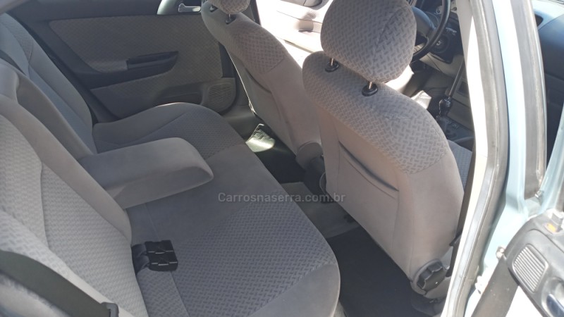 ASTRA 2.0 MPFI CD 8V GASOLINA 4P MANUAL - 2003 - FLORES DA CUNHA