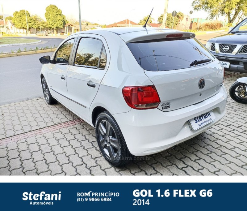GOL 1.6 MI 8V FLEX 4P MANUAL G.VI - 2014 - BOM PRINCíPIO