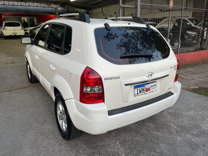TUCSON 2.0 MPFI GLS TOP 16V 143CV 2WD FLEX 4P AUTOMÁTICO - 2015 - CAXIAS DO SUL