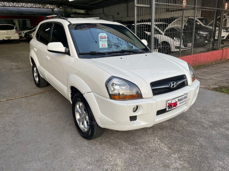 tucson 2.0 mpfi gls top 16v 143cv 2wd flex 4p automatico 2015 caxias do sul