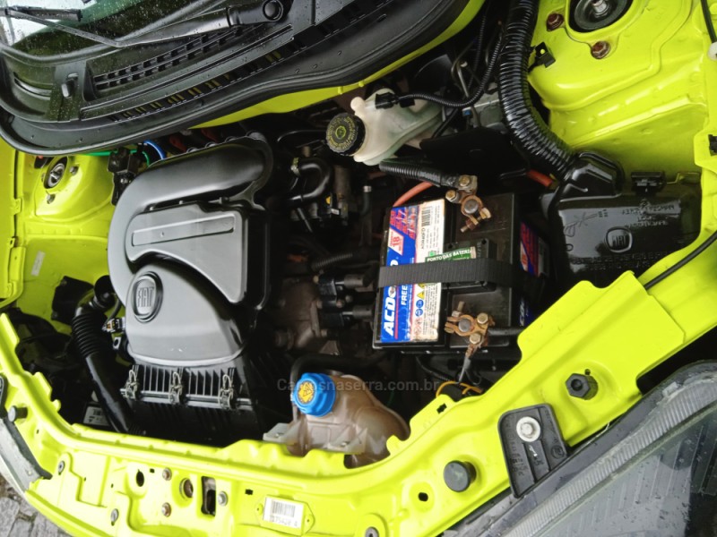 UNO 1.0 EVO VIVACE 8V FLEX 2P MANUAL - 2014 - CAXIAS DO SUL
