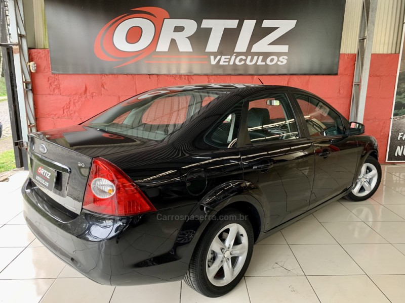 FOCUS 2.0 GLX SEDAN 16V GASOLINA 4P AUTOMÁTICO - 2009 - CAXIAS DO SUL