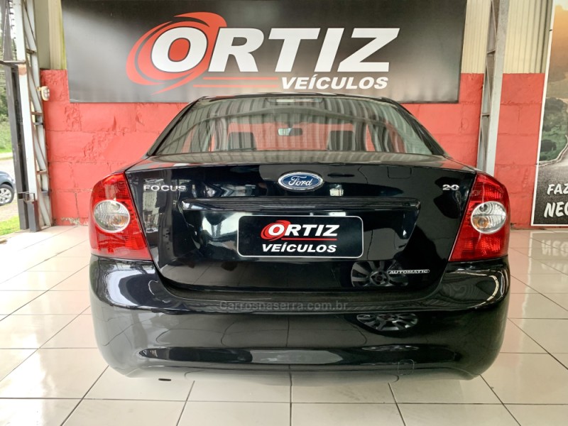 FOCUS 2.0 GLX SEDAN 16V GASOLINA 4P AUTOMÁTICO - 2009 - CAXIAS DO SUL