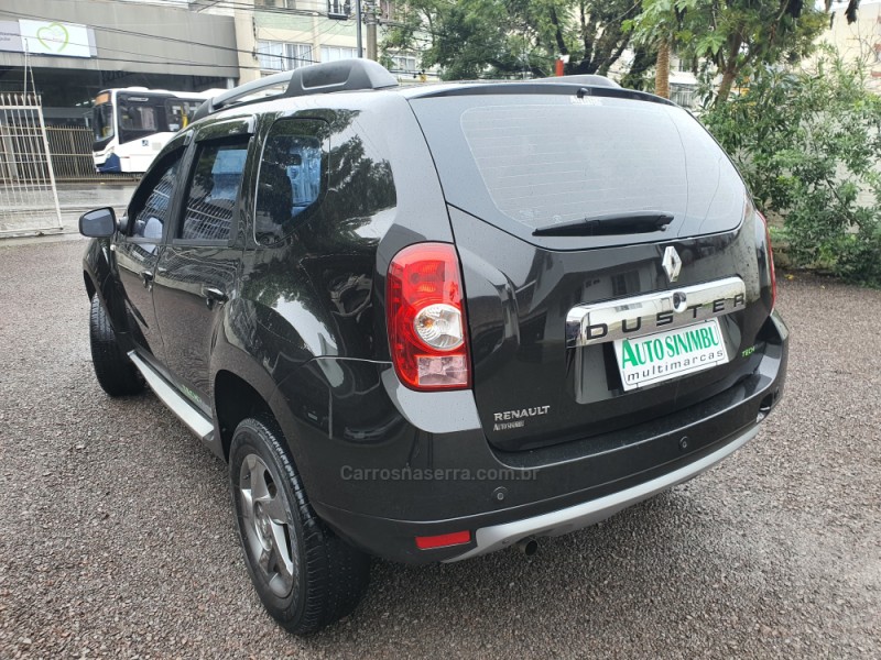 DUSTER 1.6 TECH ROAD 4X2 16V FLEX 4P MANUAL - 2014 - CAXIAS DO SUL