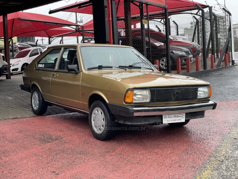 PASSAT 1.6 TS 8V GASOLINA 2P MANUAL - 1981 - FARROUPILHA