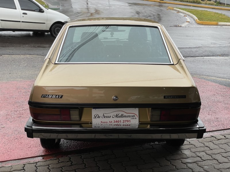 PASSAT 1.6 TS 8V GASOLINA 2P MANUAL - 1981 - FARROUPILHA