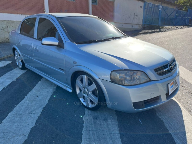 ASTRA 2.0 MPFI ADVANTAGE SEDAN 8V FLEX 4P MANUAL