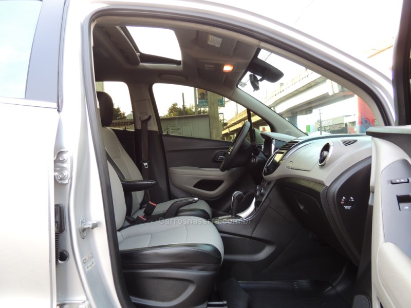 TRACKER 1.8 MPFI LTZ 4X2 16V FLEX 4P AUTOMÁTICO - 2014 - NOVO HAMBURGO