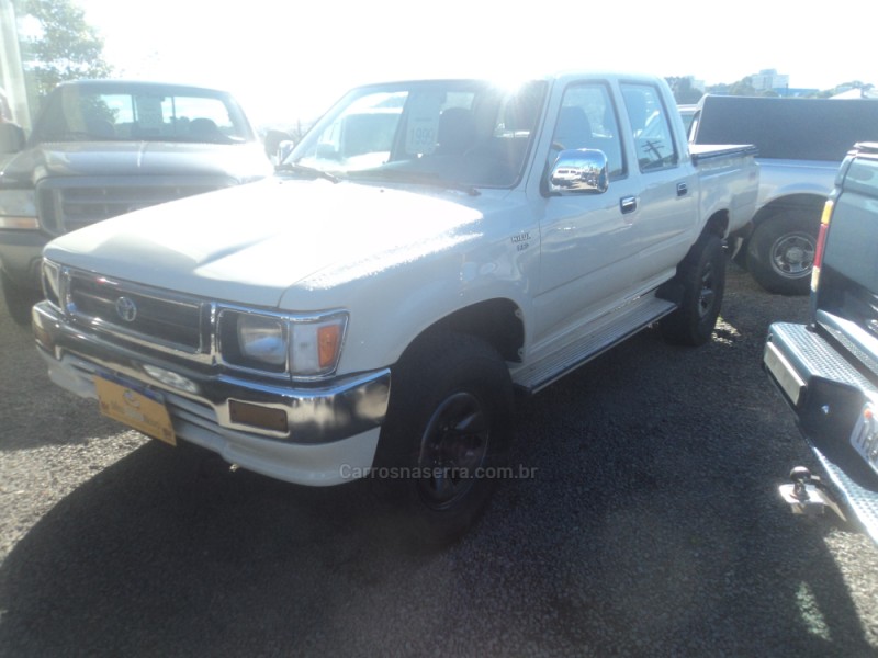 hilux 2.8 dlx 4x4 cd 8v diesel 4p manual 1999 farroupilha