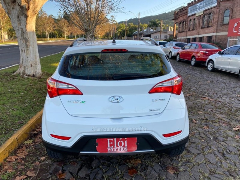 HB20X 1.6 16V PREMIUM FLEX 4P AUTOMÁTICO - 2014 - DOIS IRMãOS