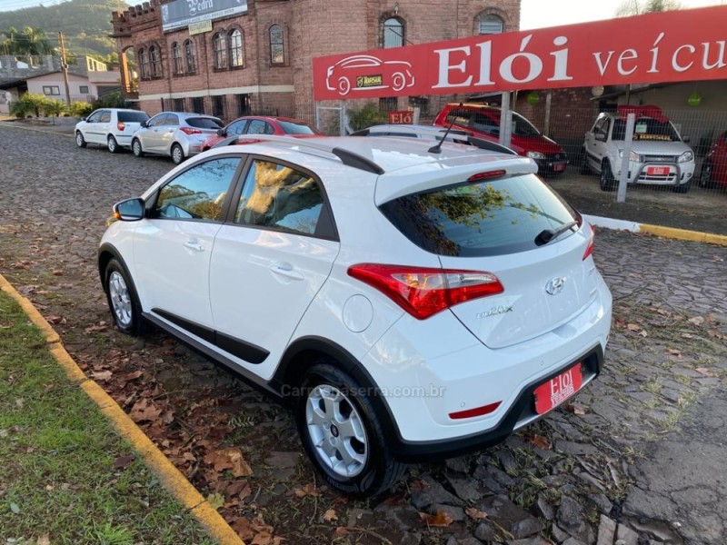 HB20X 1.6 16V PREMIUM FLEX 4P AUTOMÁTICO - 2014 - DOIS IRMãOS