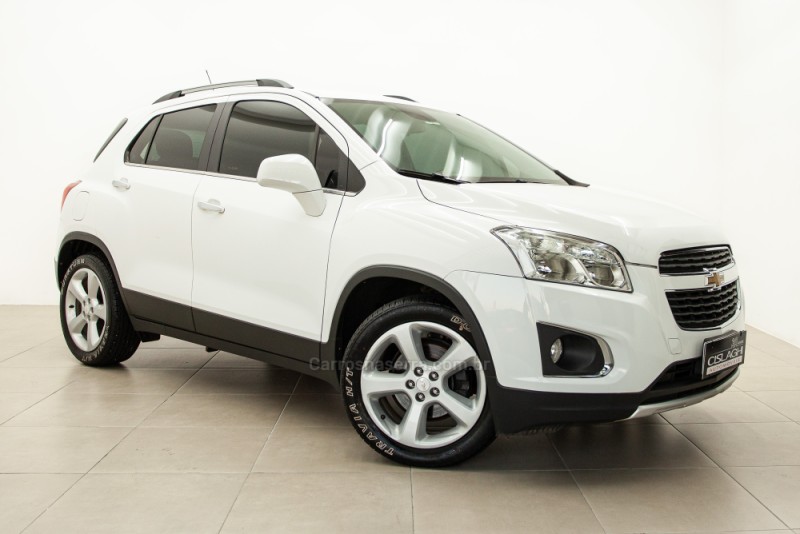 TRACKER 1.8 MPFI LTZ 4X2 16V FLEX 4P AUTOMÁTICO - 2015 - CARLOS BARBOSA