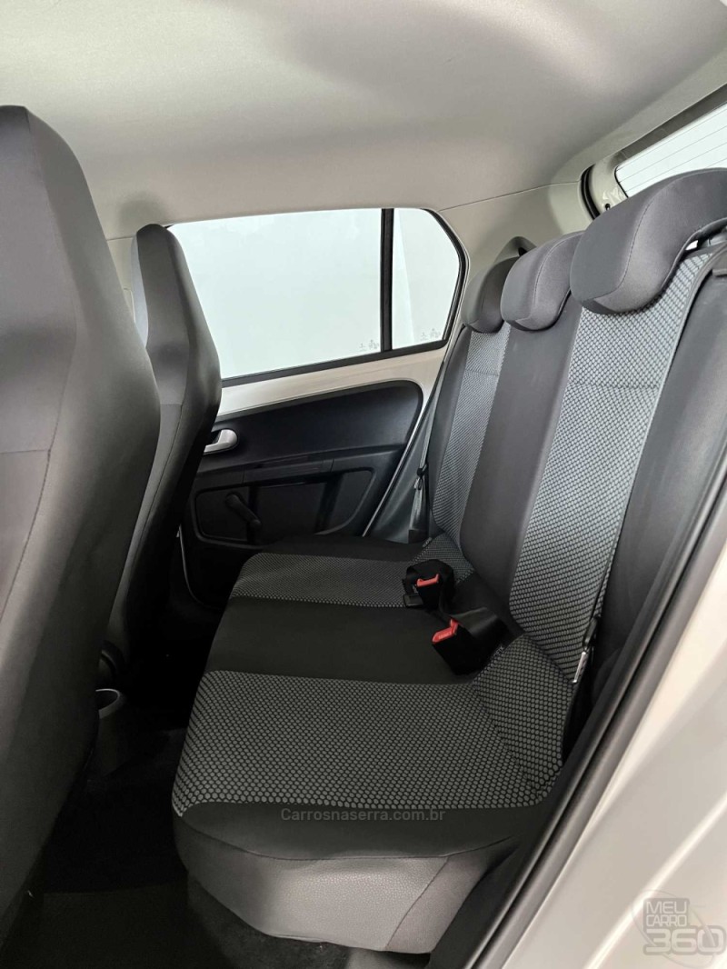 UP 1.0 TSI MOVE UP 12V FLEX 4P MANUAL - 2017 - ESTâNCIA VELHA