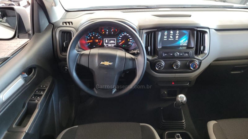 S10 2.5 ADVANTAGE 4X2 CD FLEX 4P MANUAL - 2017 - CAXIAS DO SUL