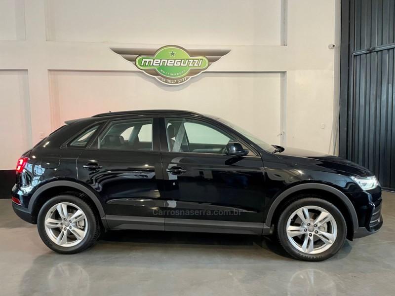 Q3 1.4 TFSI AMBIENTE GASOLINA 4P S TRONIC - 2016 - CAXIAS DO SUL