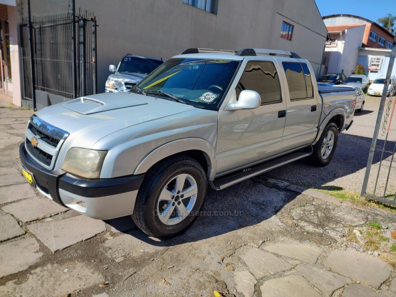 S10 2.8 SERTÕES 4X4 CD 12V TURBO ELECTRONIC INTERCOOLER DIESEL 4P MANUAL - 2005 - CAXIAS DO SUL