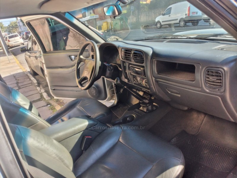 S10 2.8 SERTÕES 4X4 CD 12V TURBO ELECTRONIC INTERCOOLER DIESEL 4P MANUAL - 2005 - CAXIAS DO SUL