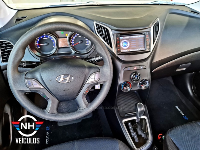 HB20 1.6 COMFORT PLUS 16V FLEX 4P AUTOMÁTICO - 2015 - NOVO HAMBURGO