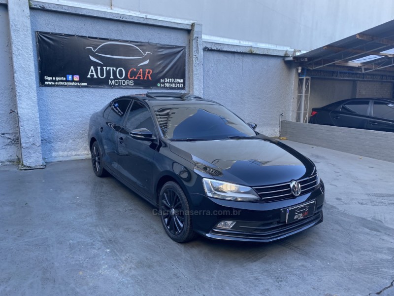 JETTA 2.0 COMFORTLINE FLEX 4P TIPTRONIC - 2015 - CAXIAS DO SUL