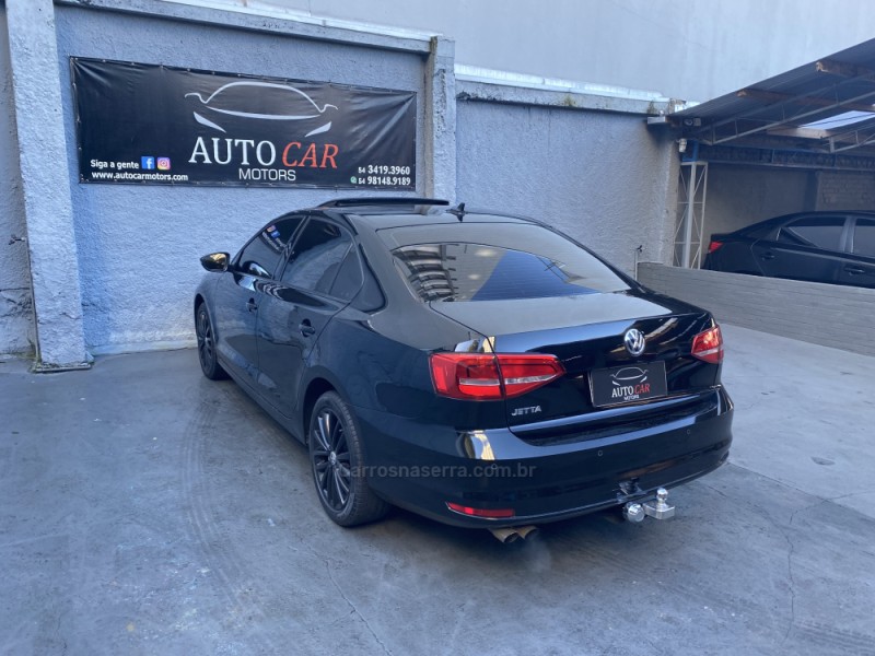 JETTA 2.0 COMFORTLINE FLEX 4P TIPTRONIC - 2015 - CAXIAS DO SUL