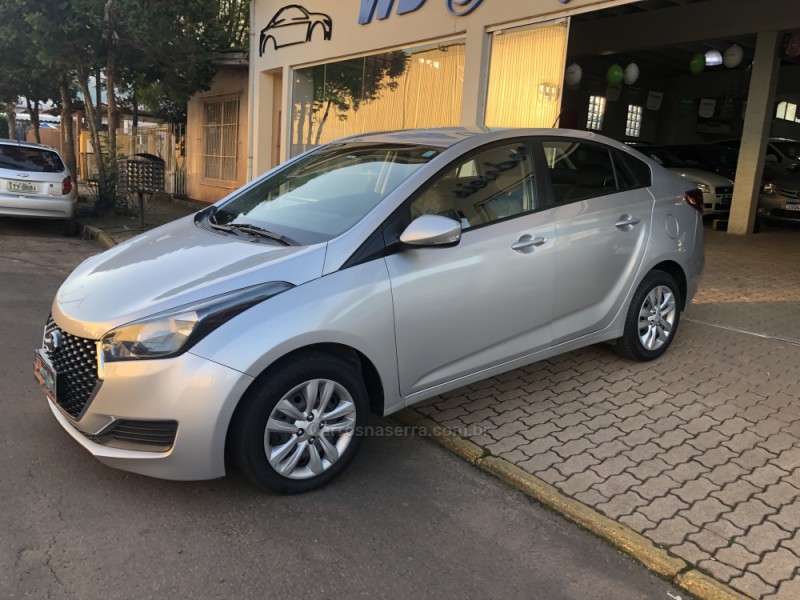 HB20S 1.6 COMFORT PLUS 16V FLEX 4P AUTOMÁTICO - 2019 - VALE REAL