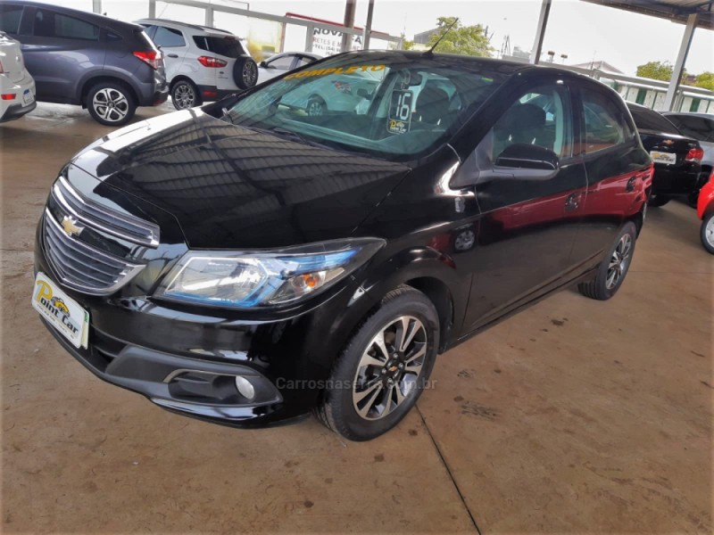 ONIX 1.4 MPFI LTZ 8V FLEX 4P MANUAL - 2016 - VACARIA