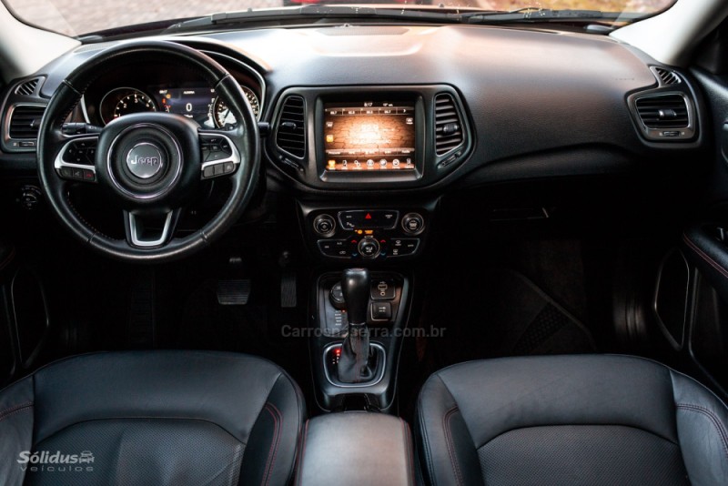 COMPASS 2.0 16V DIESEL TRAILHAWK 4X4 AUTOMÁTICO - 2017 - DOIS IRMãOS