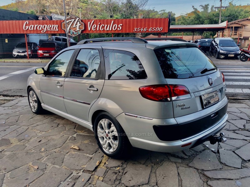 PALIO 1.4 MPI ATTRACTIVE WEEKEND 8V FLEX 4P MANUAL - 2011 - TRêS COROAS