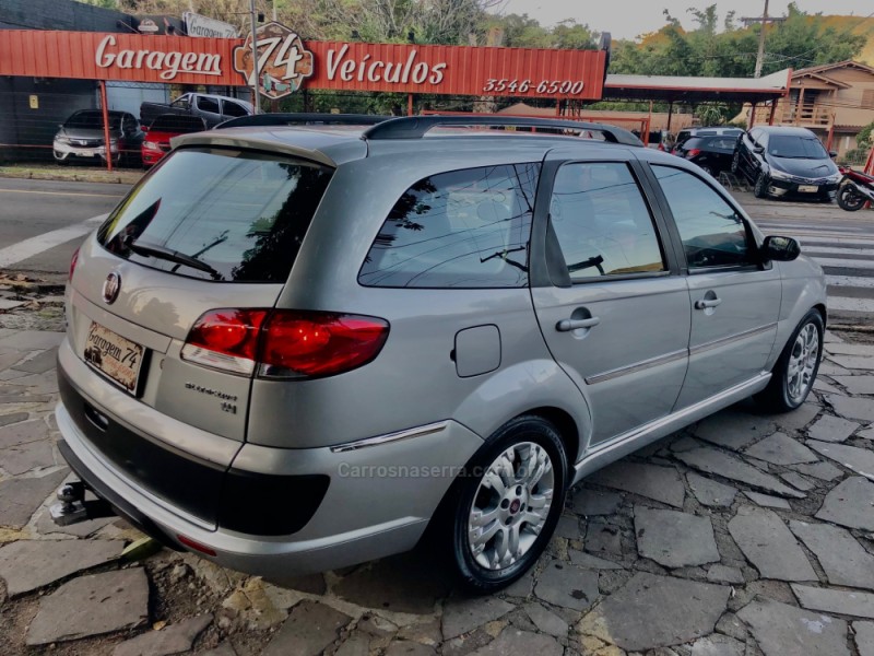PALIO 1.4 MPI ATTRACTIVE WEEKEND 8V FLEX 4P MANUAL - 2011 - TRêS COROAS
